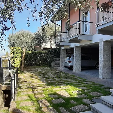 Sul Con Pontile Privato A - Unique And Exclusive *