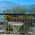 Sul Con Pontile Privato A - Unique And Exclusive
