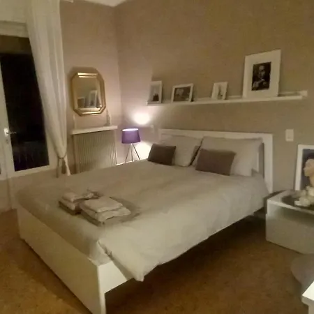 Sul Con Pontile Privato A - Unique And Exclusive *