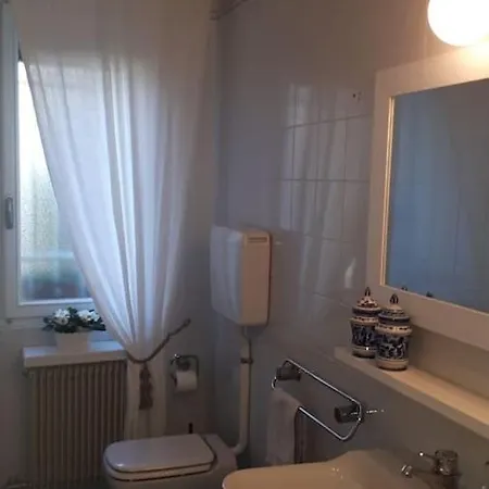 Sul Con Pontile Privato A - Unique And Exclusive