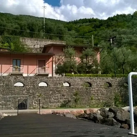 Sul Con Pontile Privato A - Unique And Exclusive * Brenzone sul Garda